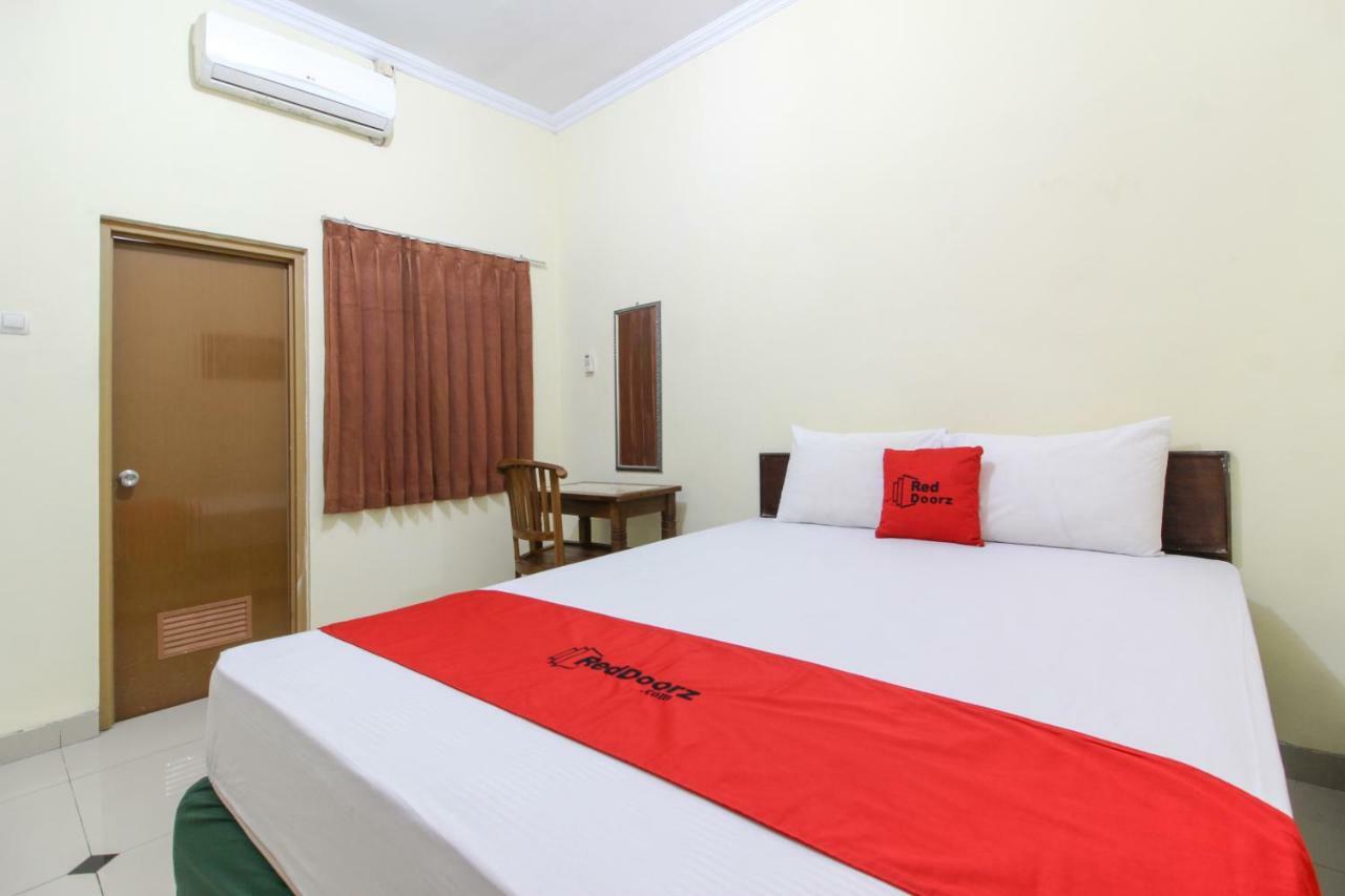 Reddoorz Near Rumah Sakit Condong Catur Maguwo Exteriér fotografie