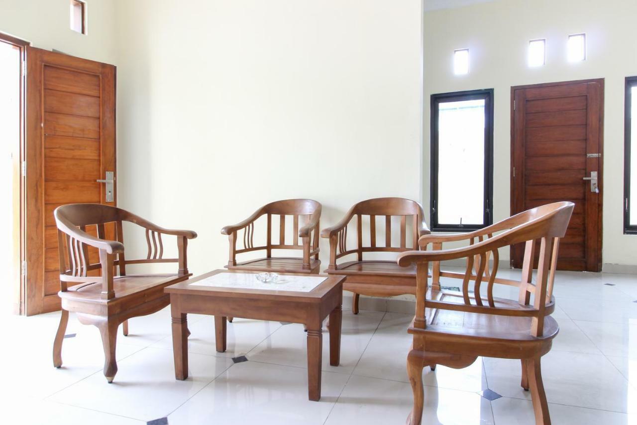 Reddoorz Near Rumah Sakit Condong Catur Maguwo Exteriér fotografie